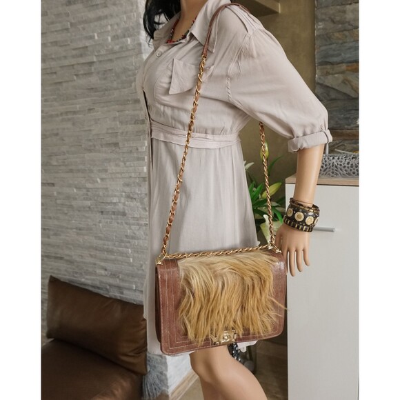 Moroccan Goat Hide Leather Shoulder Bag: Bohemian Purse - Picture 4 of 10